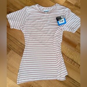 Columbia shirt w/ scrunched back size Medium NWT